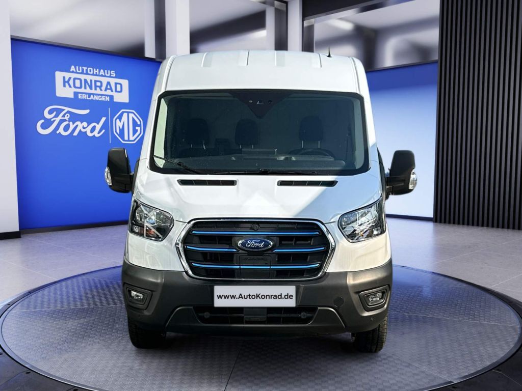 Ford Transit 2022