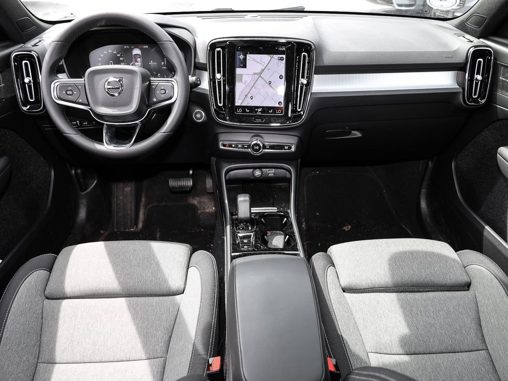 Volvo XC40 2023