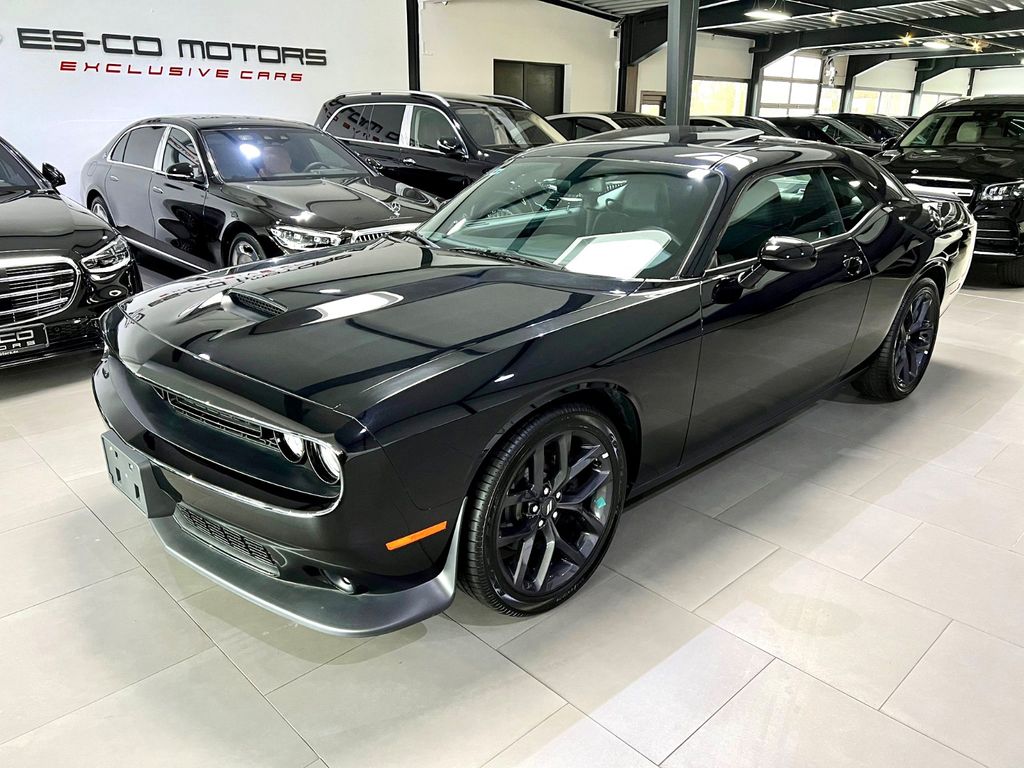 Dodge Challenger