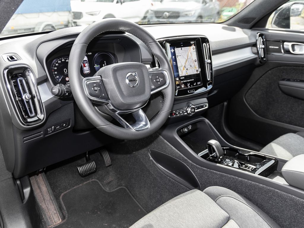 Volvo XC40 2023