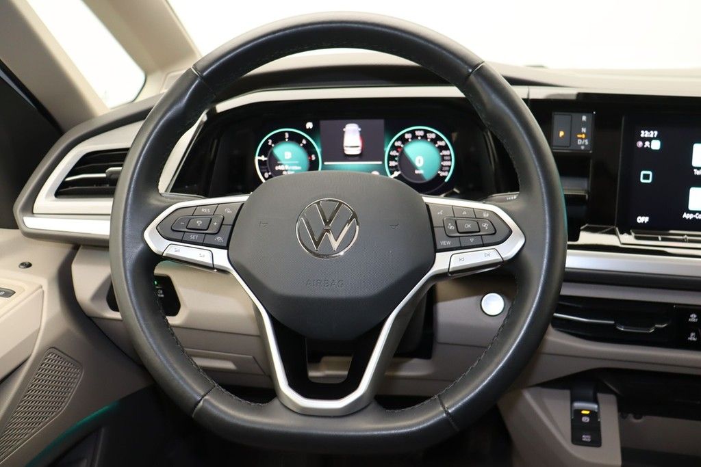 Volkswagen T7 Multivan 2023