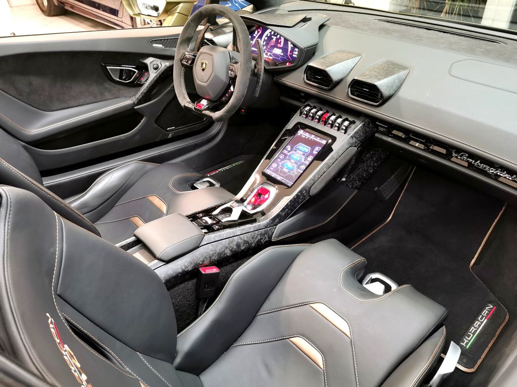 Lamborghini Huracán 2022