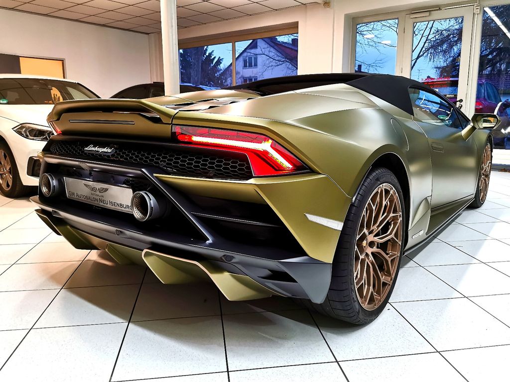 Lamborghini Huracán 2022