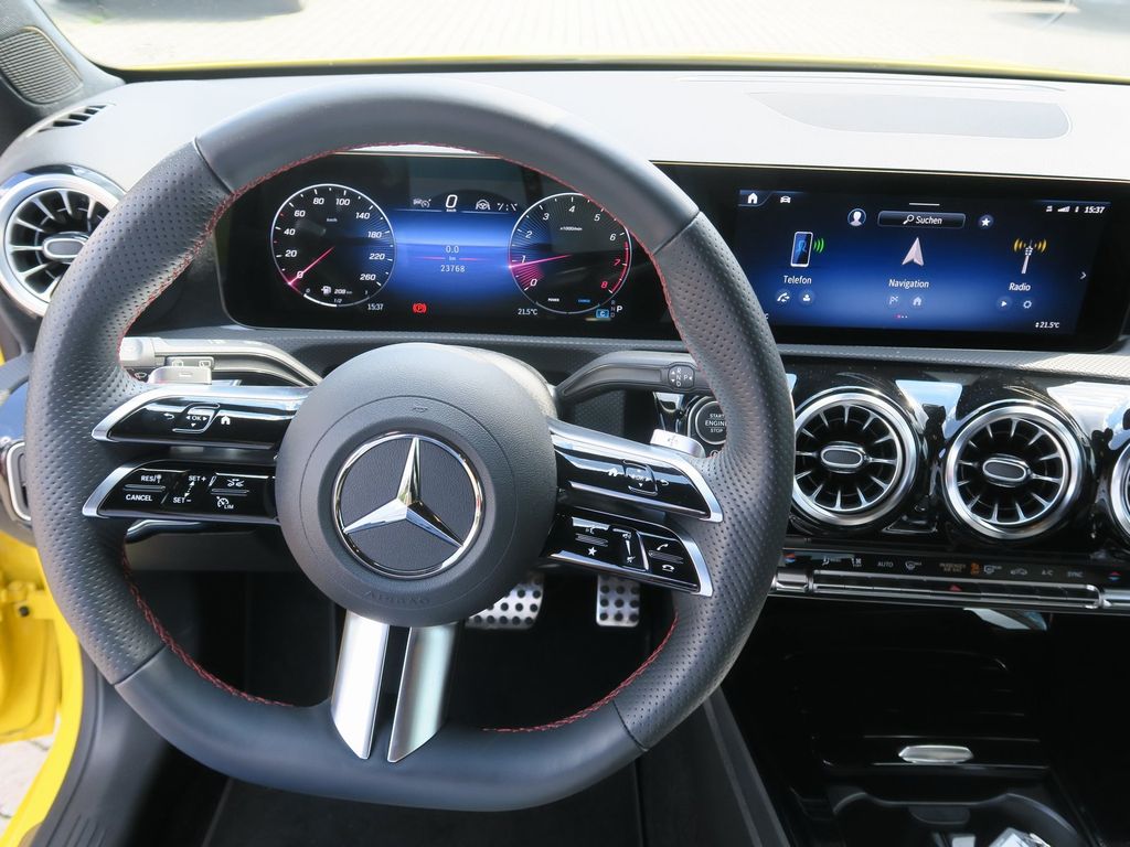 Mercedes-Benz A 200 2023