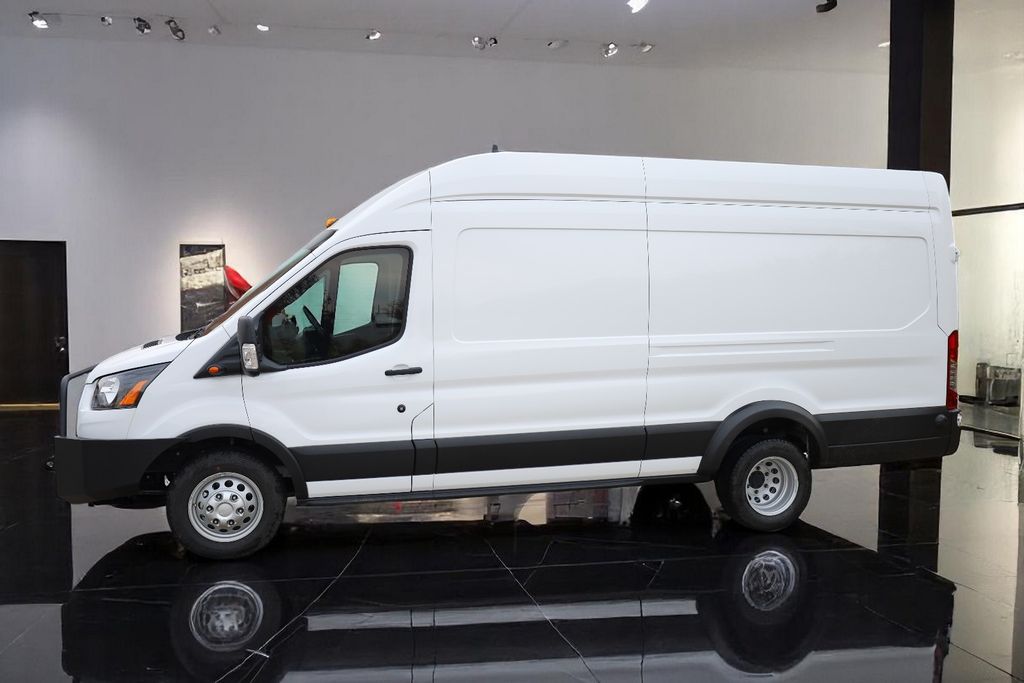 Ford Transit 2025