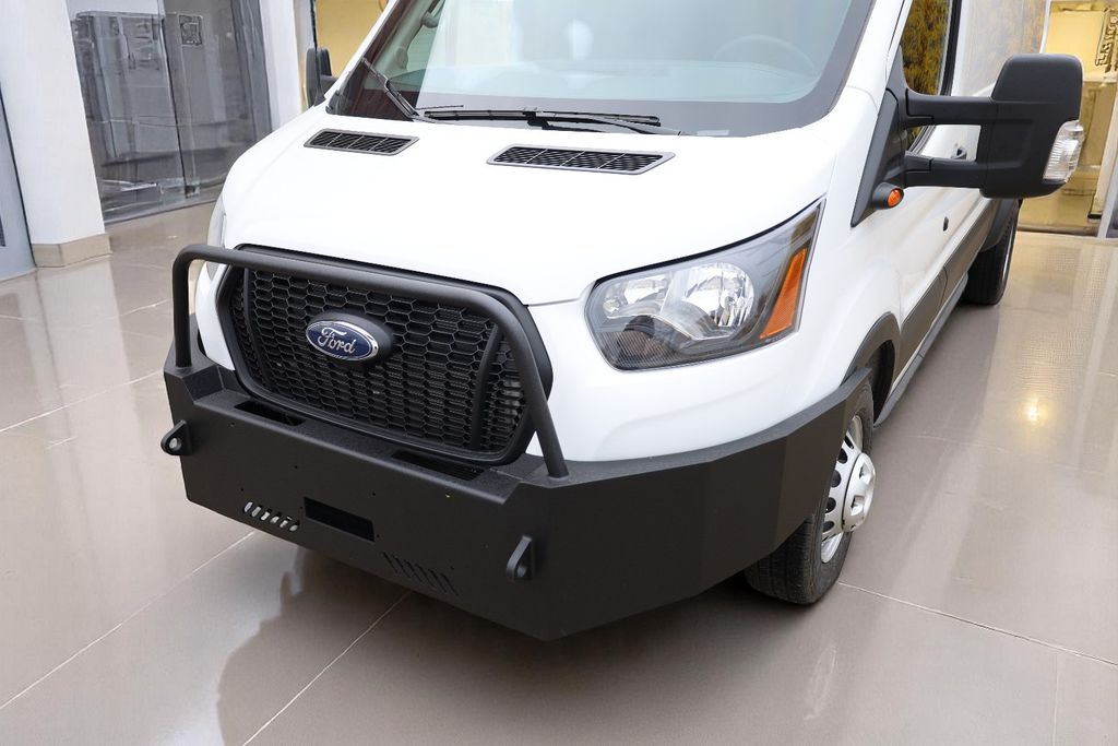 Ford Transit 2025