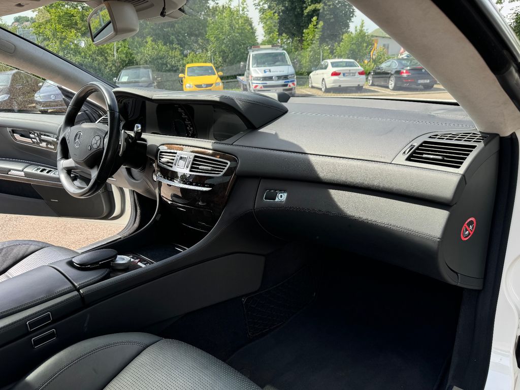 Mercedes-Benz CL 63 AMG 2011