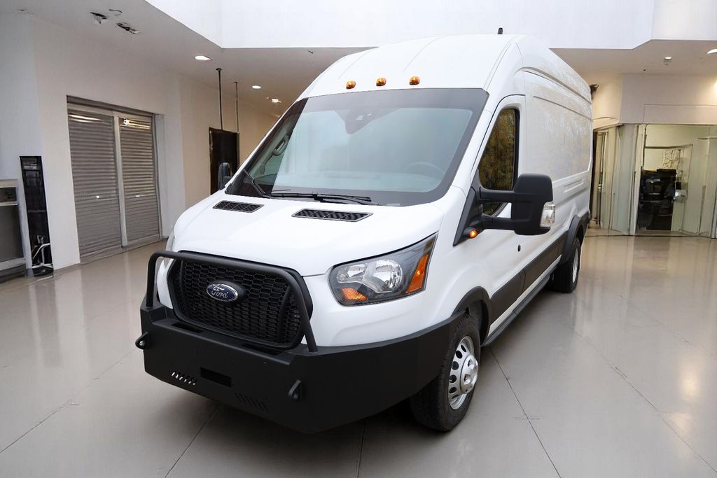 Ford Transit 2025