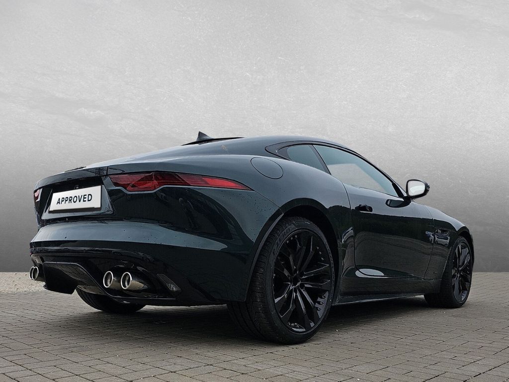 Jaguar F-Type 2024