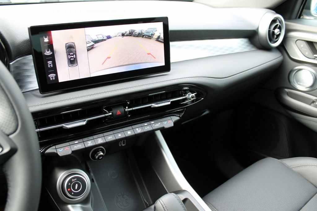 Alfa Romeo Tonale 2023