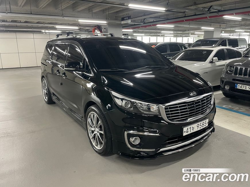 Kia Canival 2015