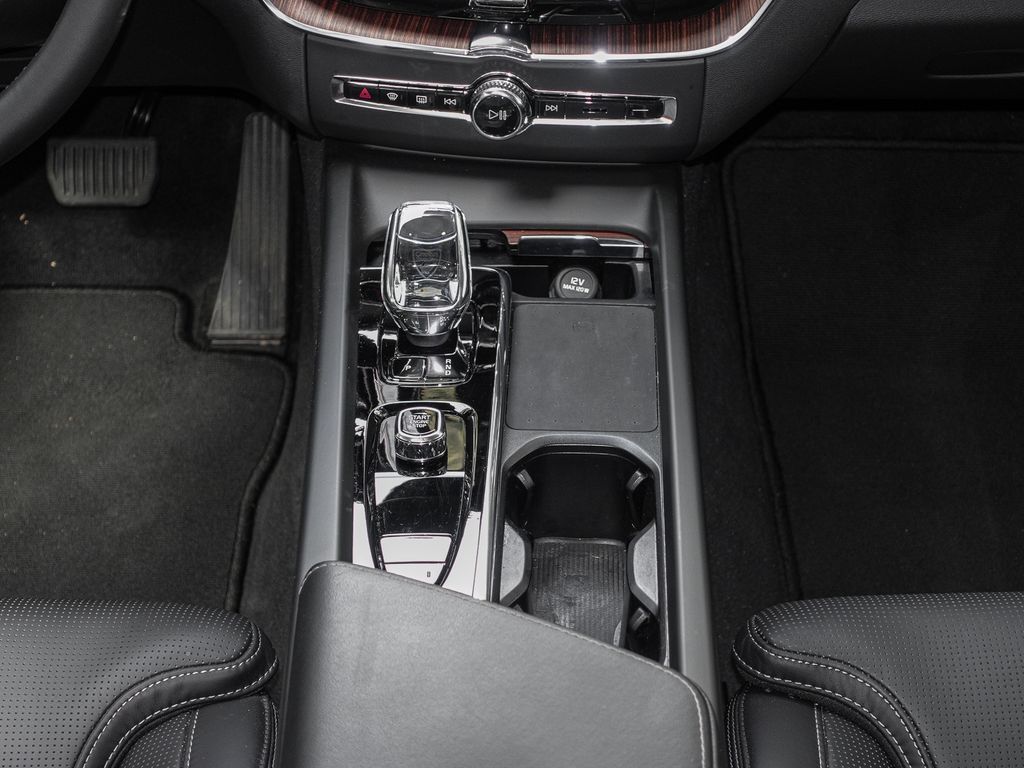 Volvo XC60 2024