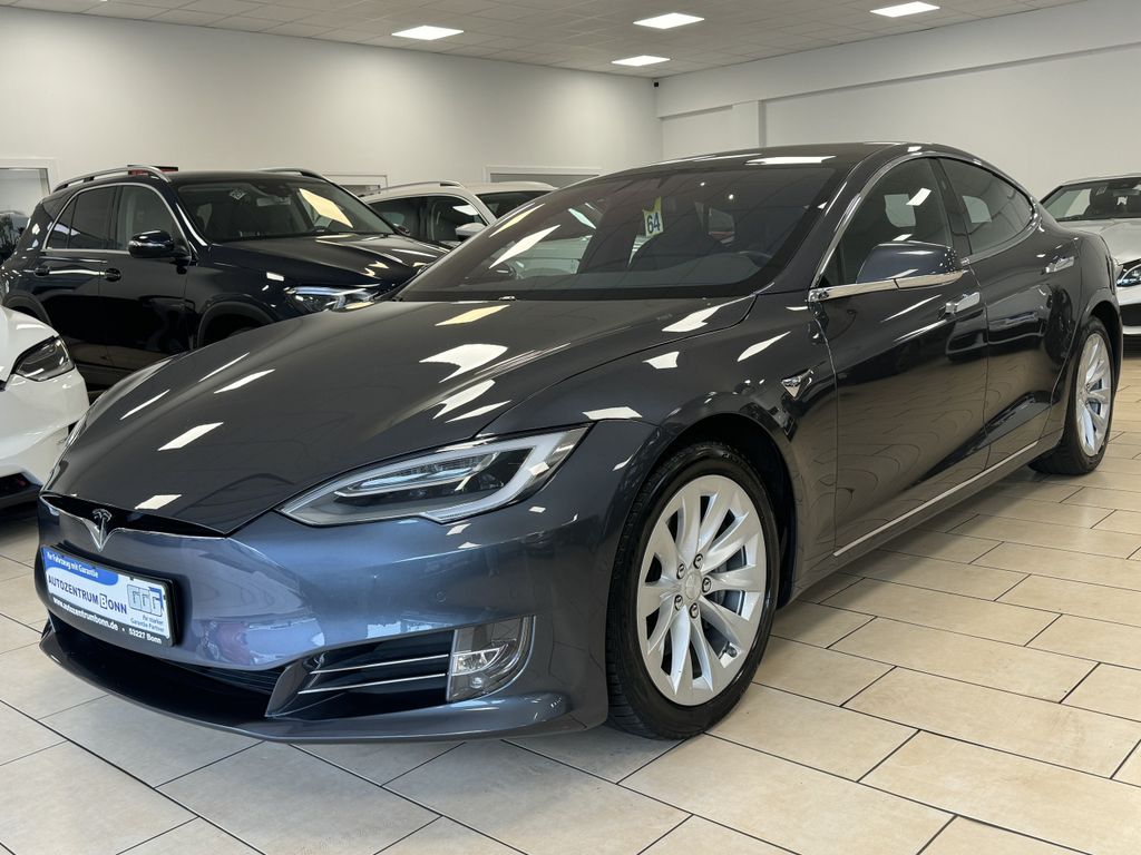 Tesla Model S 2018