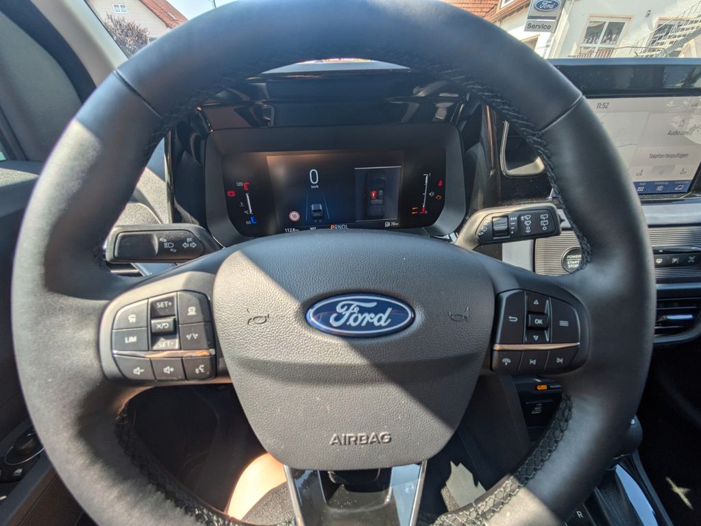 Ford Tourneo Courier 2024