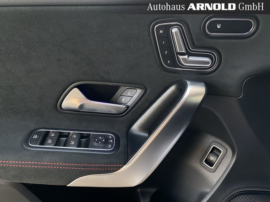 Mercedes-Benz A 220 2023