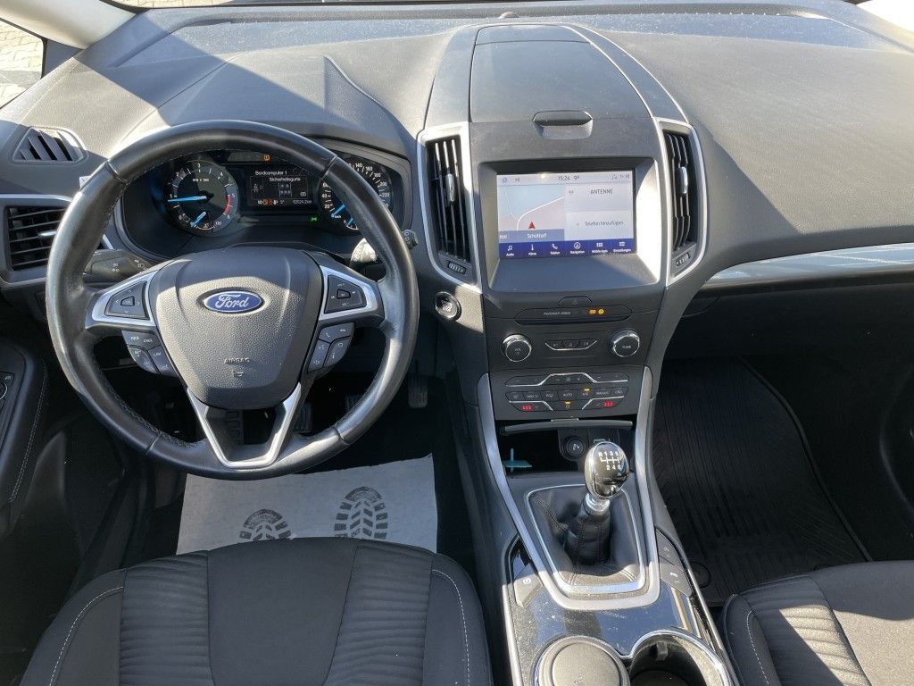 Ford S-Max 2021