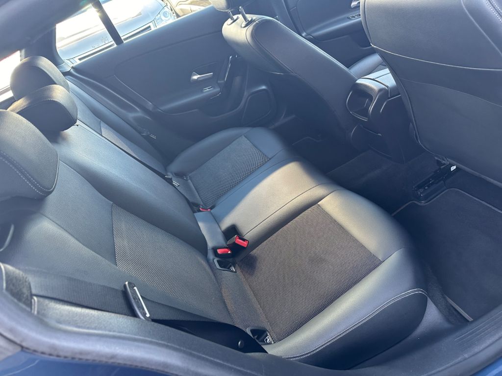 Mercedes-Benz CLA 180 2020