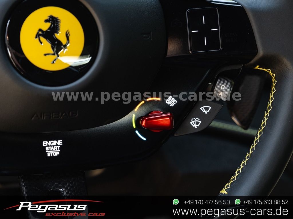 Ferrari SF90 2024