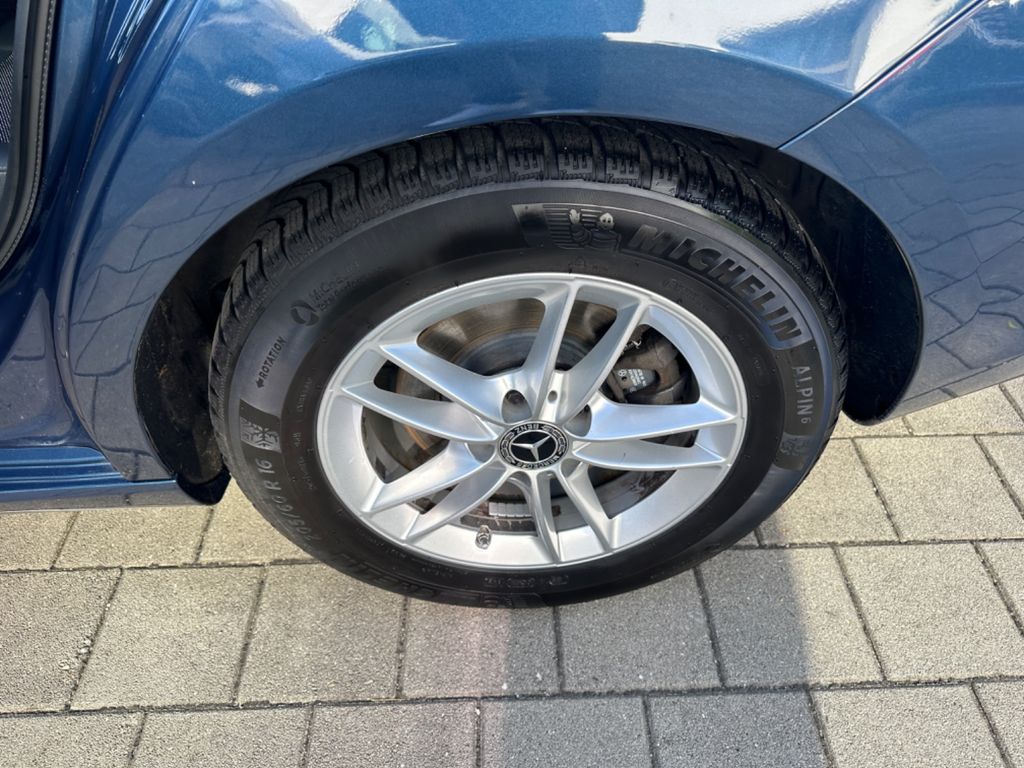 Mercedes-Benz CLA 180 2020