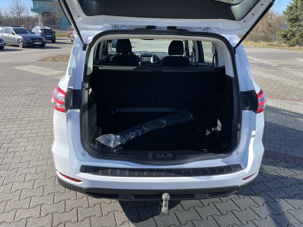 Ford S-Max 2021