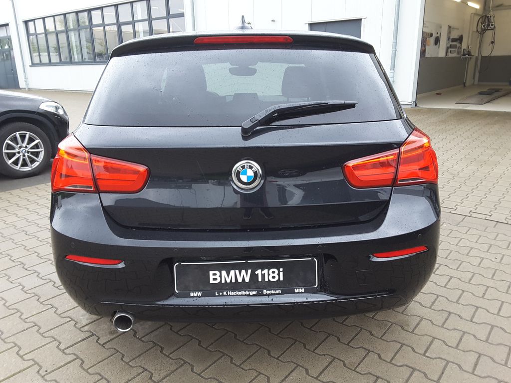 BMW 118 2015