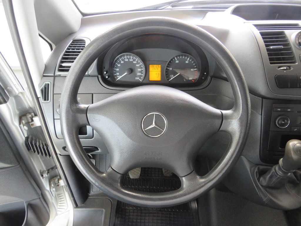 Mercedes-Benz Vito 2011