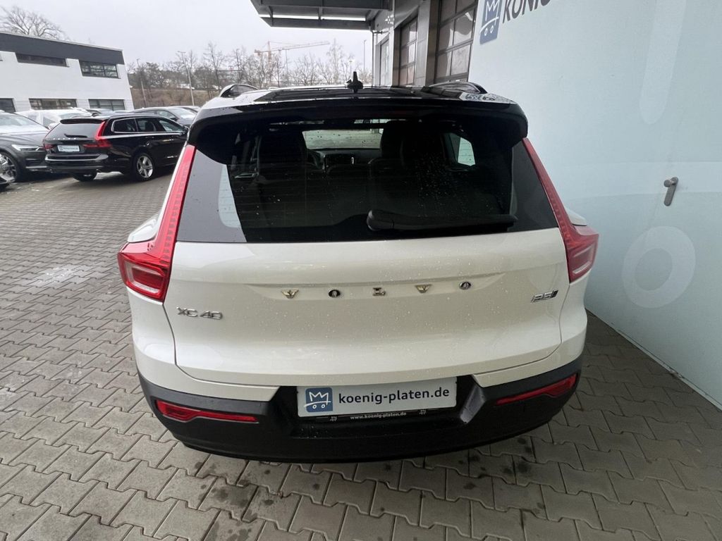 Volvo XC40 2021