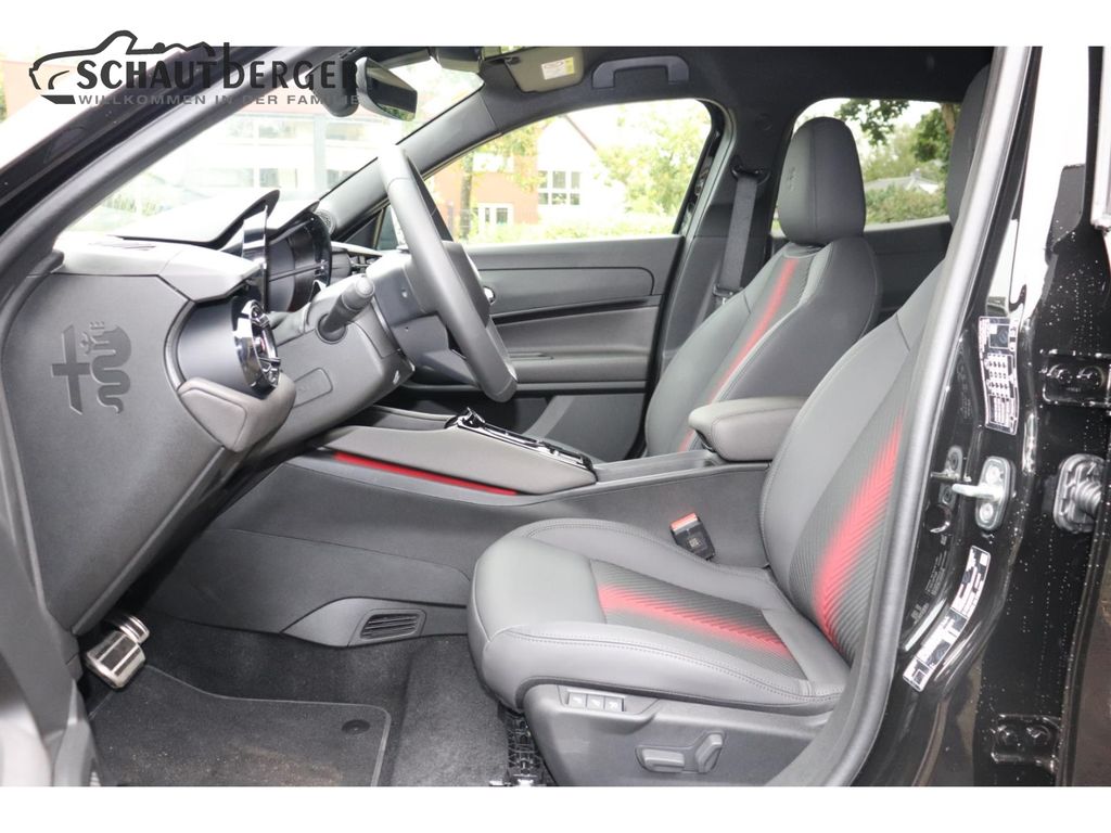 Alfa Romeo Junior 2024
