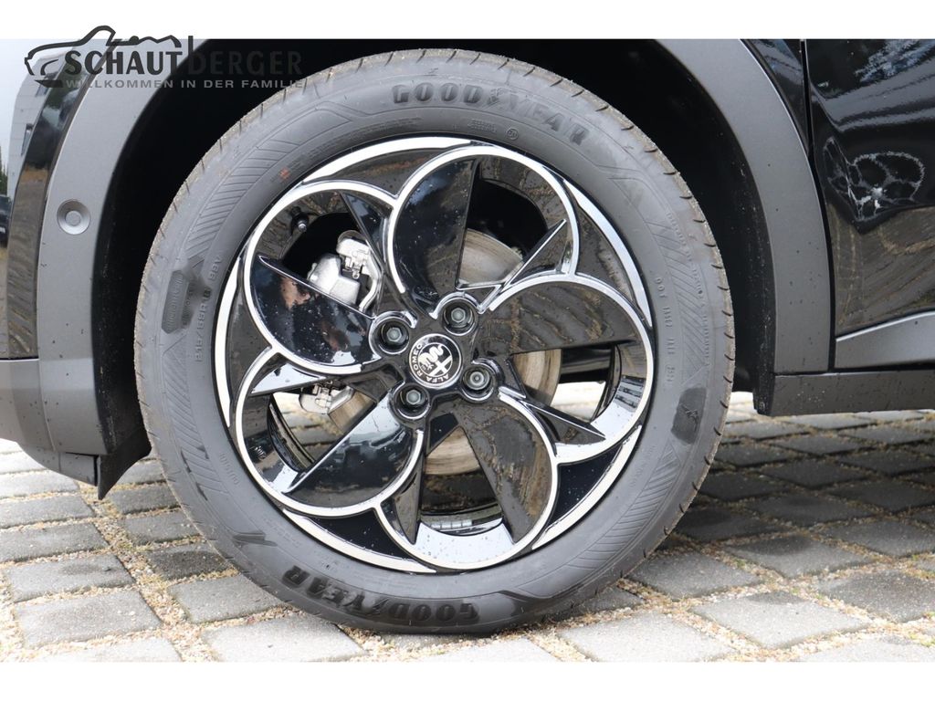 Alfa Romeo Junior 2024