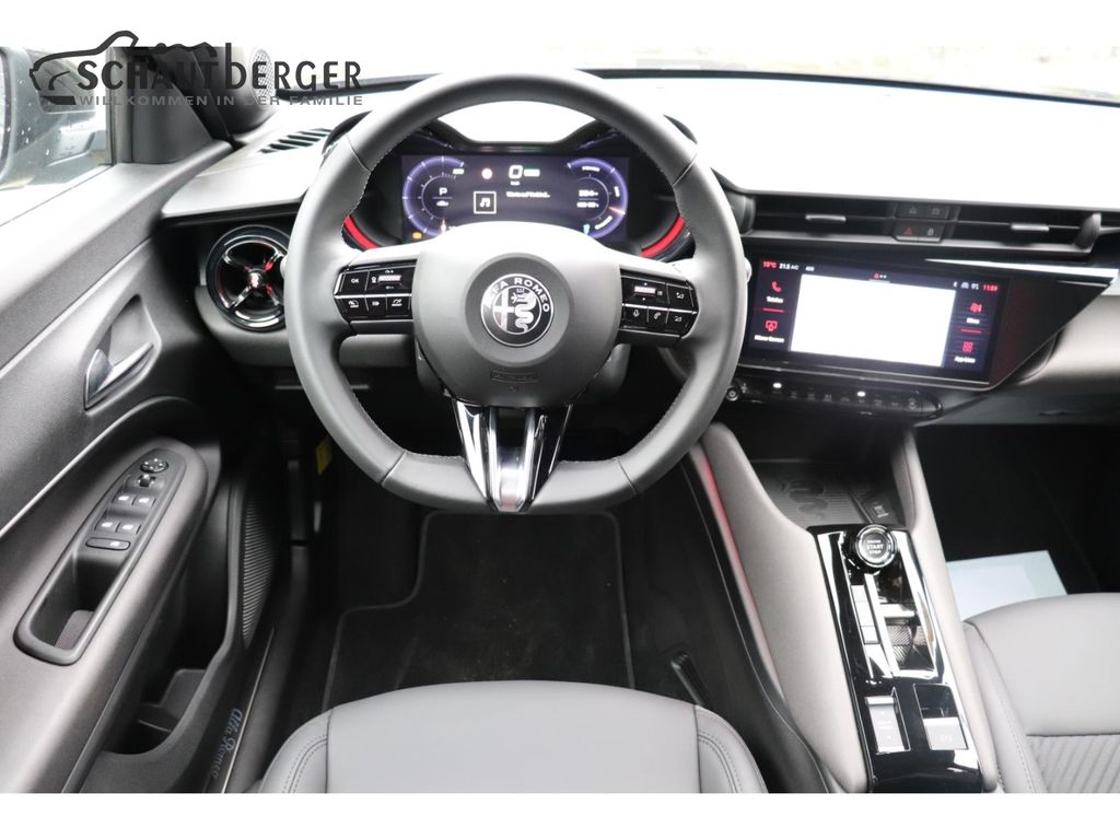 Alfa Romeo Junior 2024