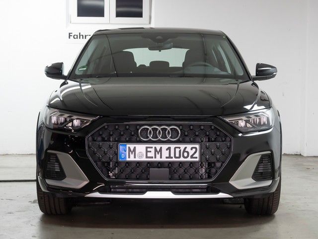 Audi A1 2024