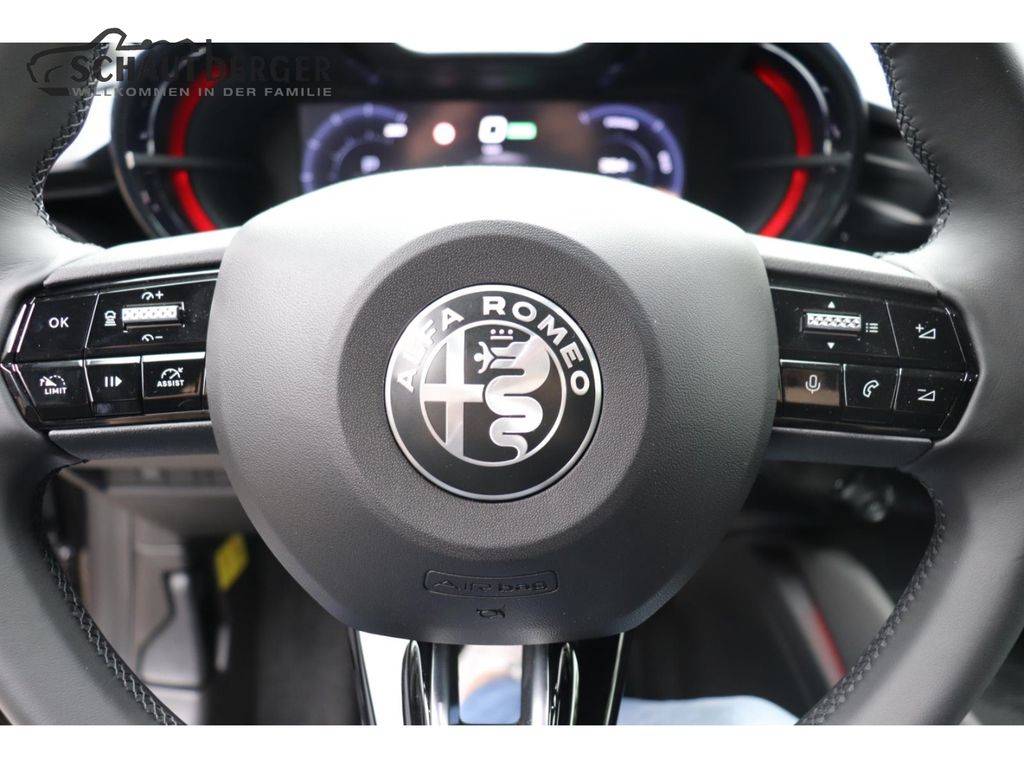 Alfa Romeo Junior 2024