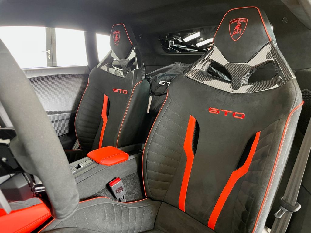 Lamborghini Huracán 2022