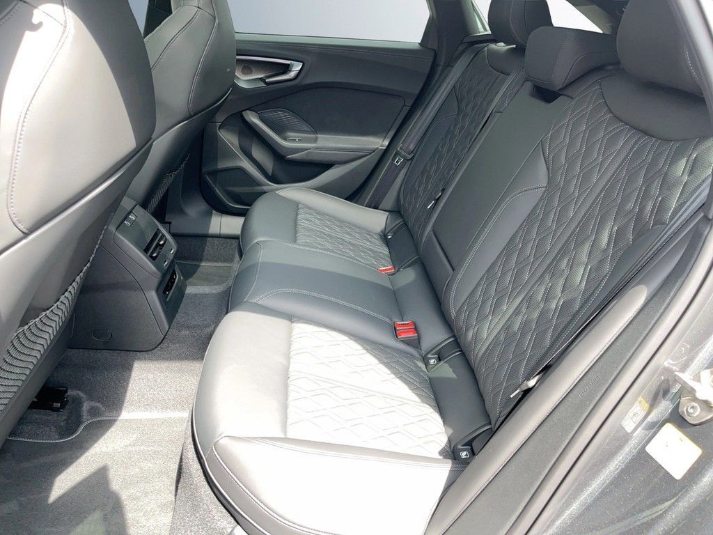 Audi S5 2024