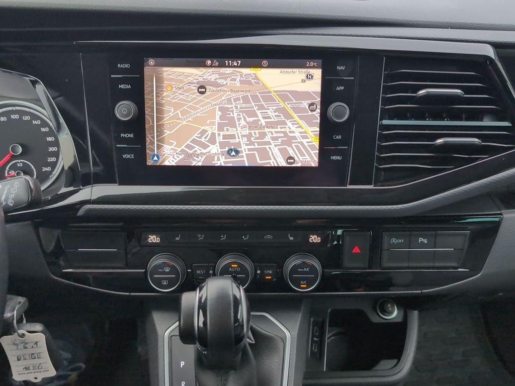 Volkswagen T6 Multivan 2022