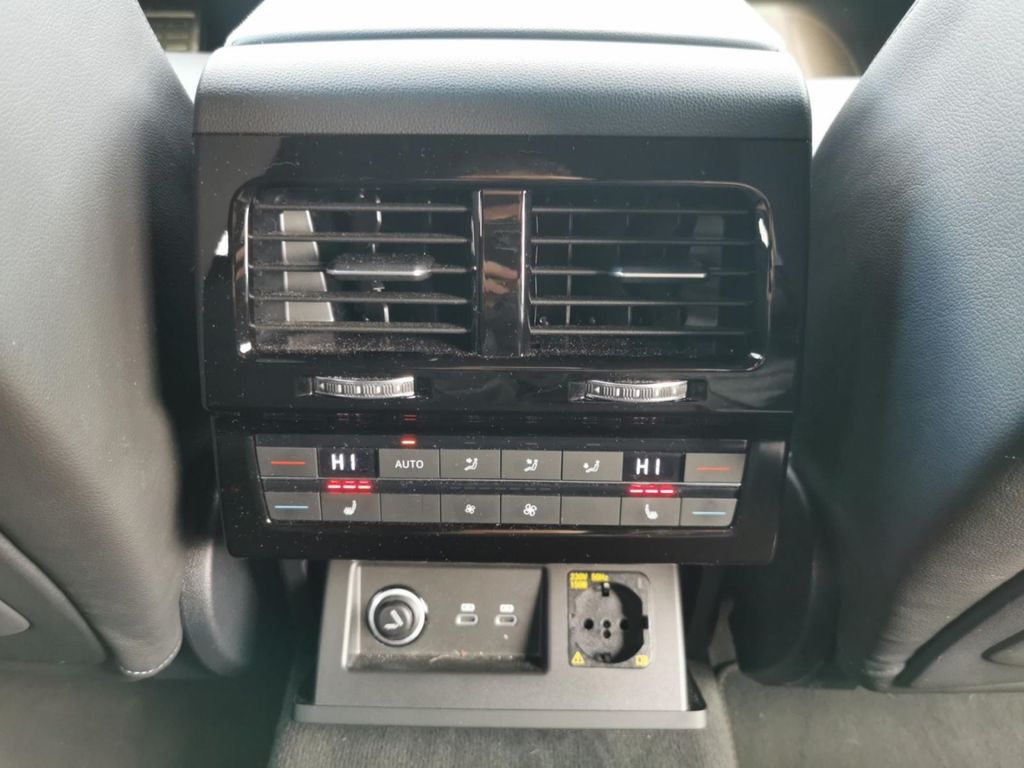 Volkswagen Touareg 2021