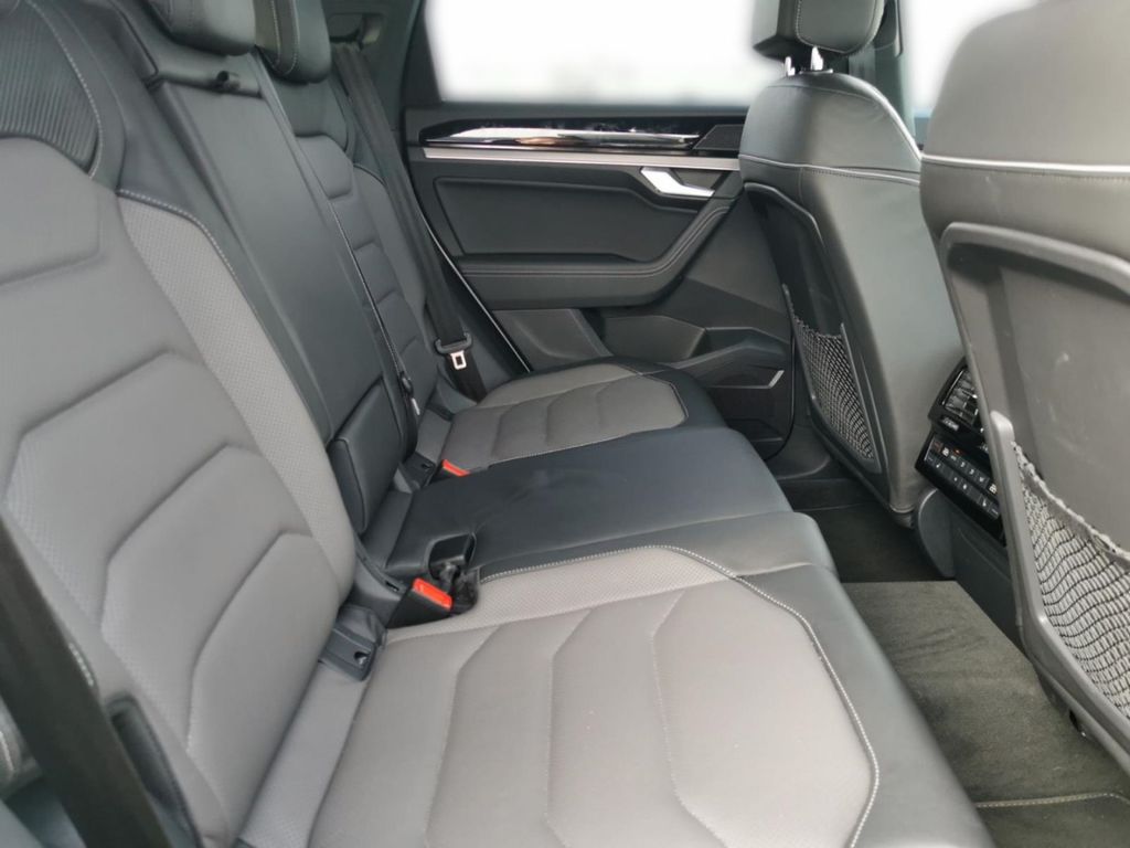 Volkswagen Touareg 2021