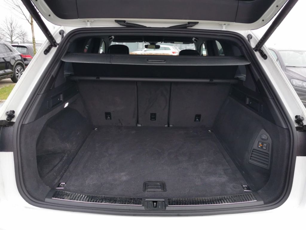 Volkswagen Touareg 2021