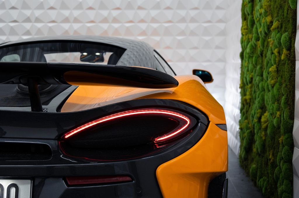 McLaren 600LT 2019
