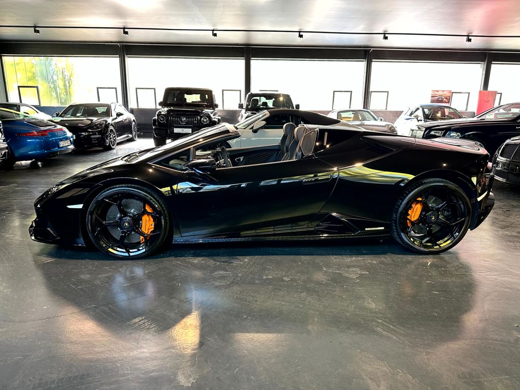 Lamborghini Huracán 2023