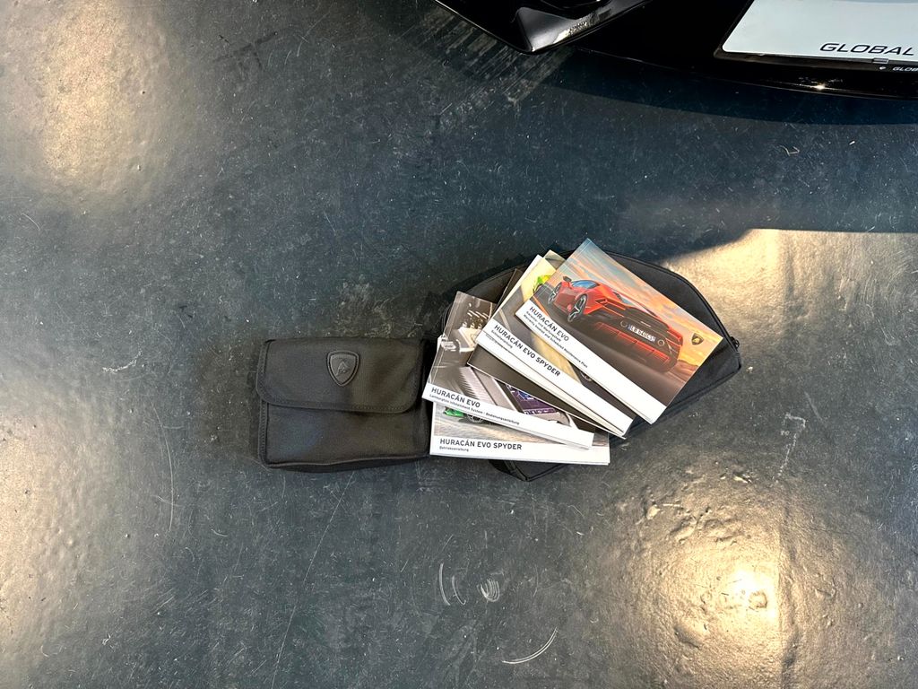 Lamborghini Huracán 2023