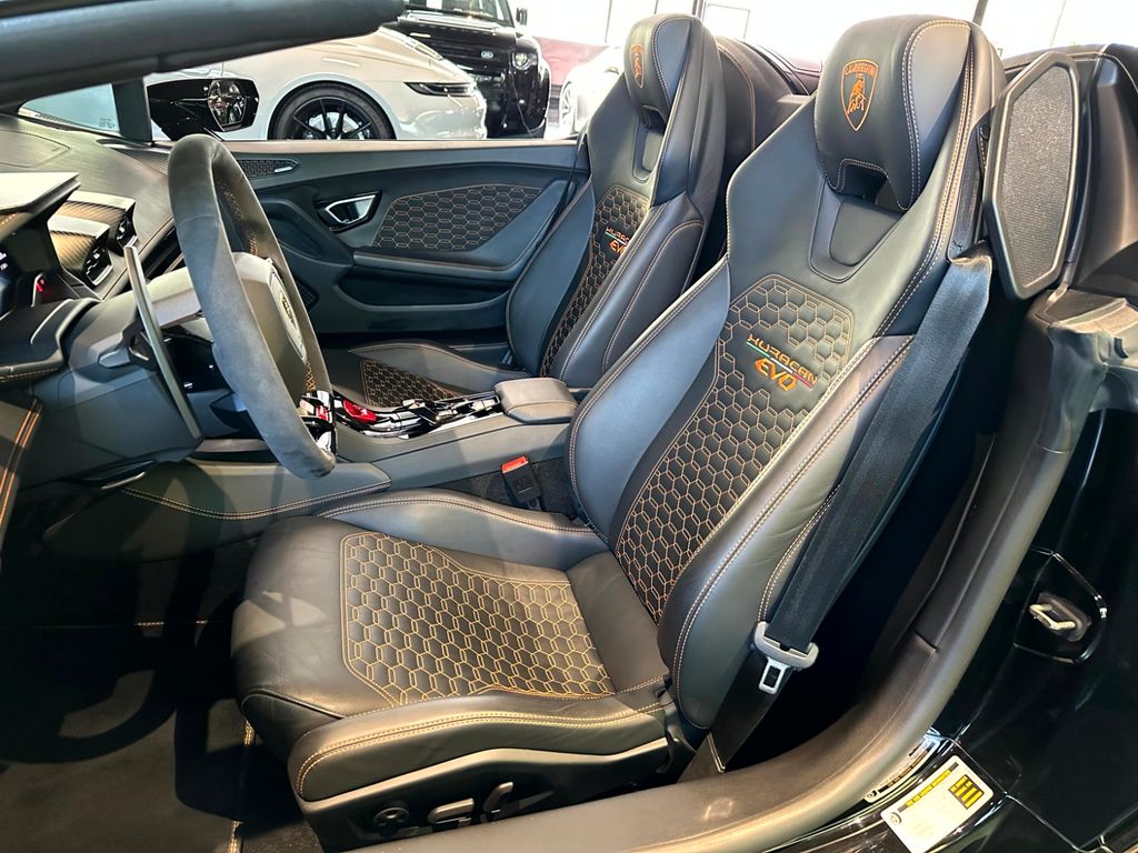 Lamborghini Huracán 2023