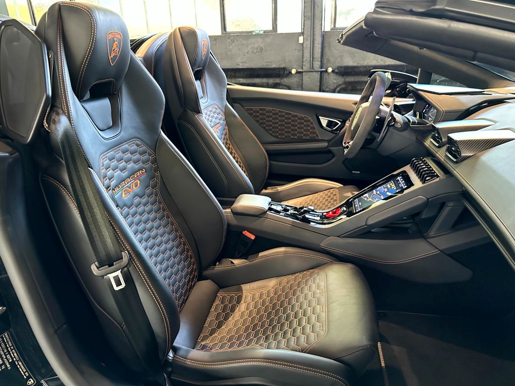 Lamborghini Huracán 2023