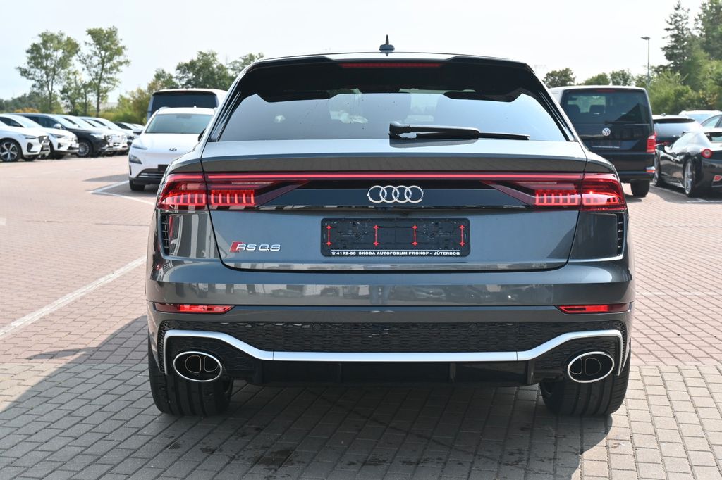 Audi RSQ8 2023