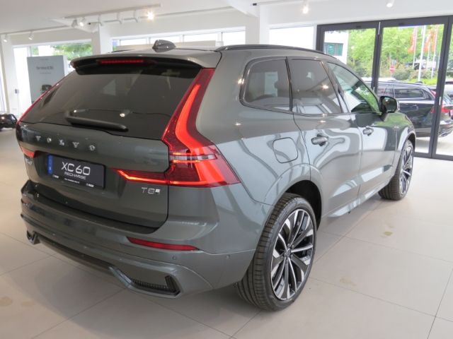 Volvo XC60 2025