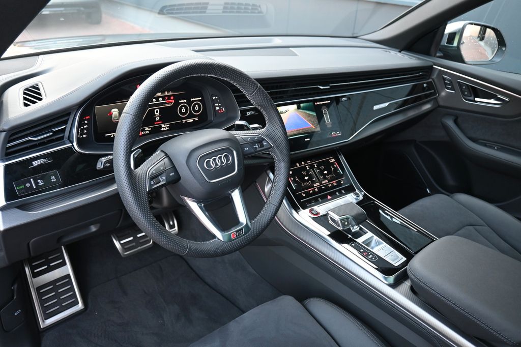 Audi RSQ8 2023