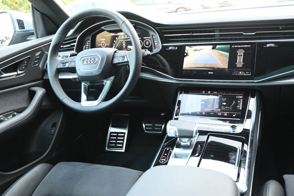 Audi RSQ8 2023