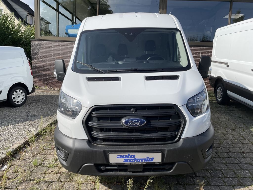Ford Transit 2023