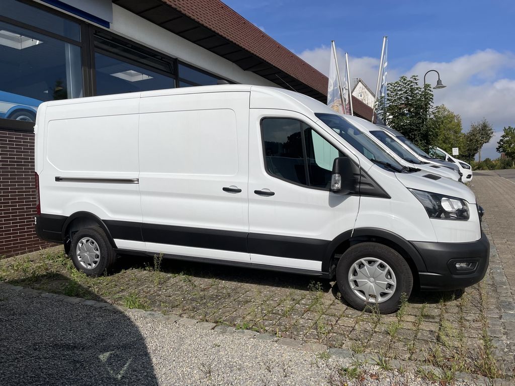 Ford Transit 2023
