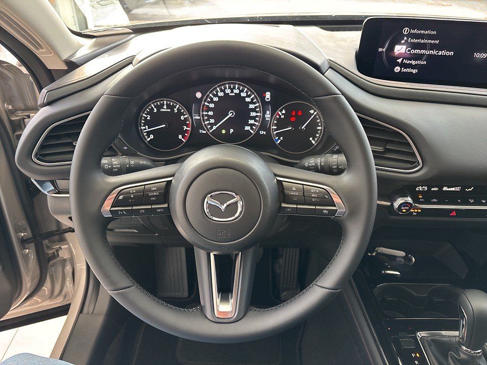 Mazda CX-30 2024
